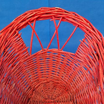 WICKER Metal Christmas SANTA SLEIGH Sled Woven Decor Tabletop Candy Bowl Basket