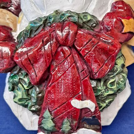 SANTA CLAUS Christmas STOCKING HOLDER Mantel Hanger Wreath Hook Resin