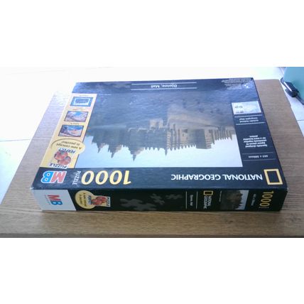 NATIONAL GEOGRAPHIC: DJENNE, MALI Jigsaw Puzzle (1000 Piece) MB Puzzles (2004)