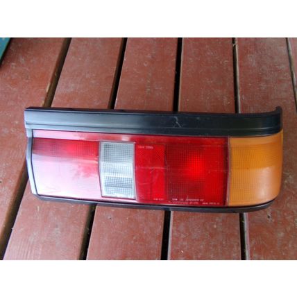 1984 - 1987 Toyota Corolla AE86 Hatchback 12-226 RH Tail Light OEM 84 85 86 87