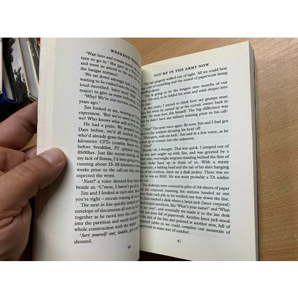 2005 "WEEKEND WARRIOR" TERRITORIAL SOLDIER'S WAR IN IRAQ PAPERBACK BOOK (P3)