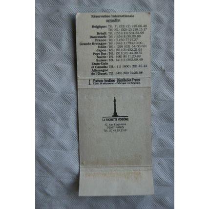 Matchbook Cover Novotel - Marlboro Lights