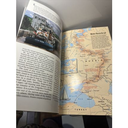National Geographic Magazine June 1994 Pow Wow - Vintage Collectable