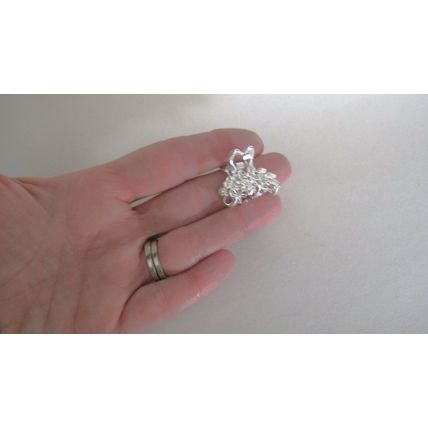 Small mini light silver metal flowers leaf hair claw clip