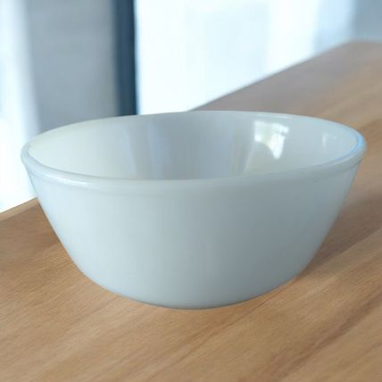 Vintage Anchor Hocking Fire King Ware White Milk Glass USA Mixing Bowl 7"D