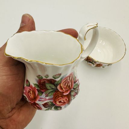 Royal Albert Cream and Sugar Set Centennial Rose Vintage Bone china vintage