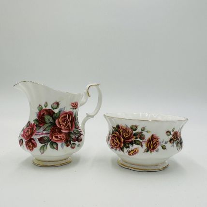Royal Albert Cream and Sugar Set Centennial Rose Vintage Bone china vintage