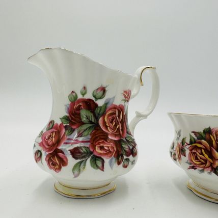 Royal Albert Cream and Sugar Set Centennial Rose Vintage Bone china vintage