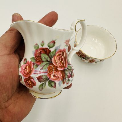 Royal Albert Cream and Sugar Set Centennial Rose Vintage Bone china vintage