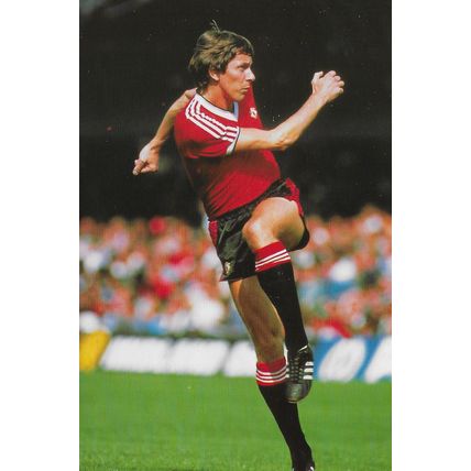 Magic Box Int. Manchester United Official History Photograph Collection: No. 40