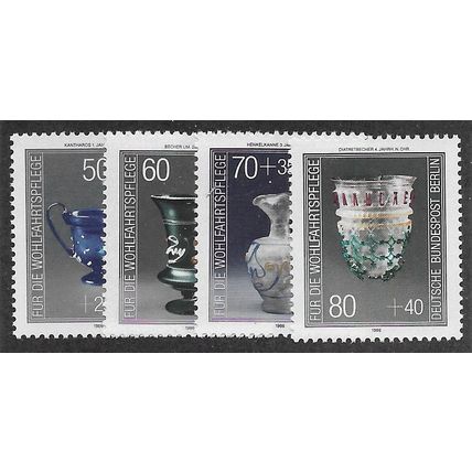 BERLIN - 1986 U/M (SET) 'PRECIOUS GLASSES' (4v) (EBID66-057)