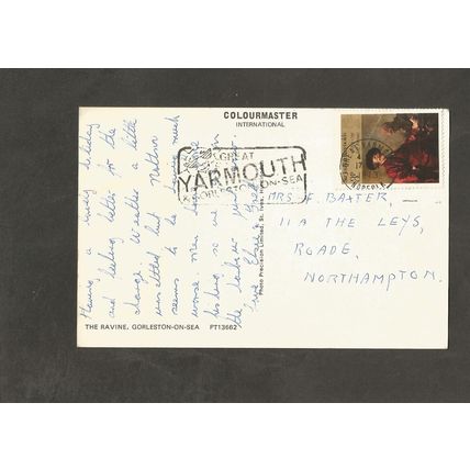 Postcard Norfolk Gorleston on Sea The ravine