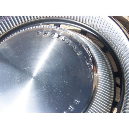1970 70 Chrysler Hub Caps (4) OEM 15" Hollander #349 New Yorker Town & Country