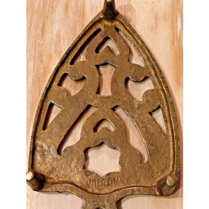 Vintage Wilton Cast Brass Trivet Scroll Hot Iron Base Stand Farmhouse Home