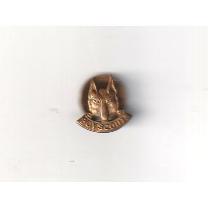 Scout Metal Lapel Badge UK Pre 1967 - No Black Enamel Version - Used (BY331)