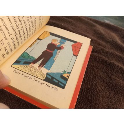 Big Little Book Dick Tracy Encounters Facey By Paul S. Newman 6.5 FN+ Shape 1967