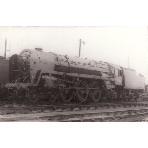 Railway Photo BR Britannia 70011 Hotspur York Standard Pacific Loco