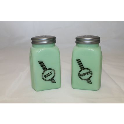 New Jade Green Glass Salt & Pepper Shakers Art Deco Badge Arch Retro Style