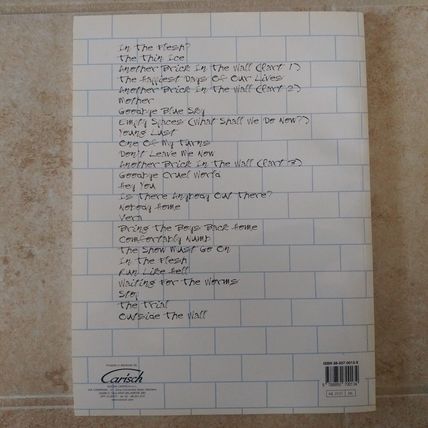 Pink Floyd - The Wall Arranged for Piano/Vocal/Guitar 26 Songs 103 Pages
