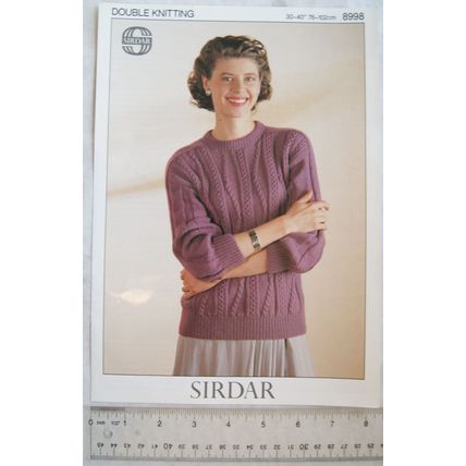 Vintage: Sirdar 8998 sweater, DK, 76-102 cm, 30-40 inch
