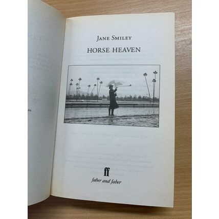 2001 JANE SMILEY "HORSE HEAVEN" FICTION PAPERBACK BOOK (P4)