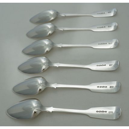 Six Very Good Antique Silver Fiddle Pattern Teaspoons, London 1843, 149mm, 154g.