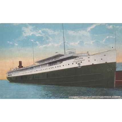 ZAYIX Postcard Great Lakes Steamer SS Juanita in Duluth Superior Harbor Dock