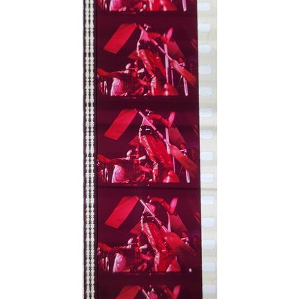 ALICE COOPER. Pk MTP - B044r . 1 STRIP OF 5 - 35MM FILM CELLS.