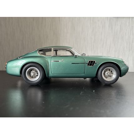 CMC M-132 Aston Martin DB4 GT Zagato 1961, Metallic Green 1:18 - VGC