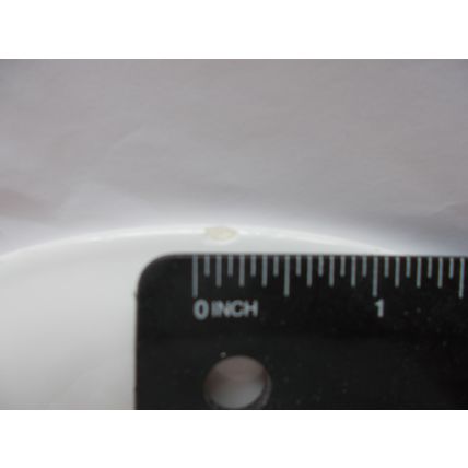 PLATE DESSERT BASIC/ WHITE (03/01) MINOR DAMAGE ON BACK