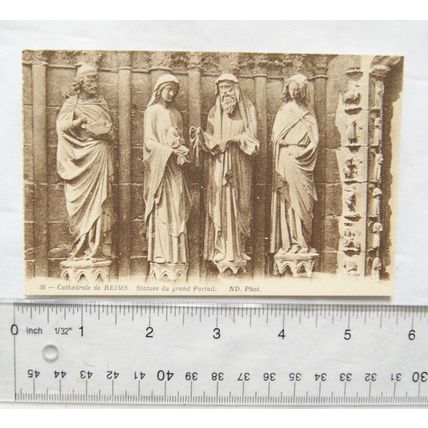 vintage postcard Reims Cathedral Statues du Grand Portail