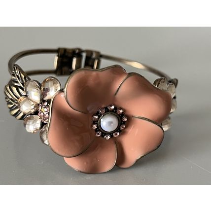 VINTAGE PINK FLOWER BRACELET