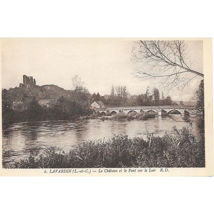 41 - Lavardin - le château et le pont sur le Loir