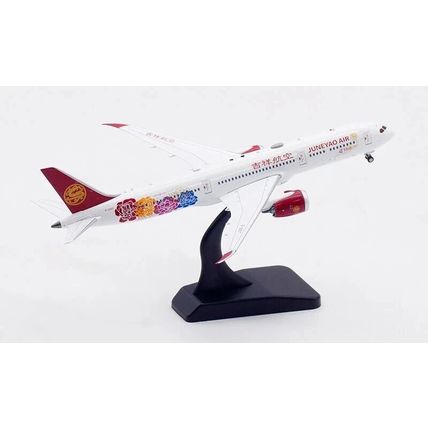 BOEING 787-9 DREAMLINER JUNEYAO AIRLINES REG: B-20DT - AVIATION 400 AV4194 1/400