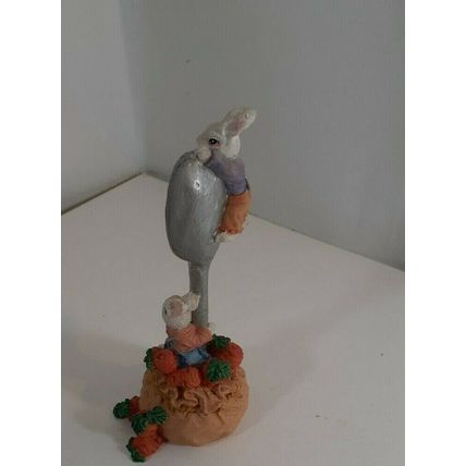 6 inch resin rabbits on spoon very cute good
