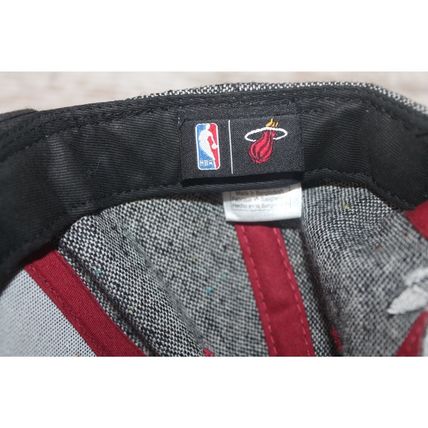 NBA Miami Heat Hat Strap back Issues Read