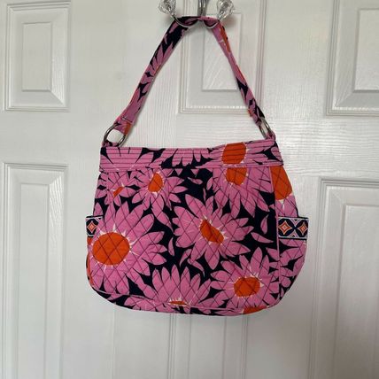 Vera Bradley Reversible Loves Me Pink Floral Shoulder Strap Purse Retired