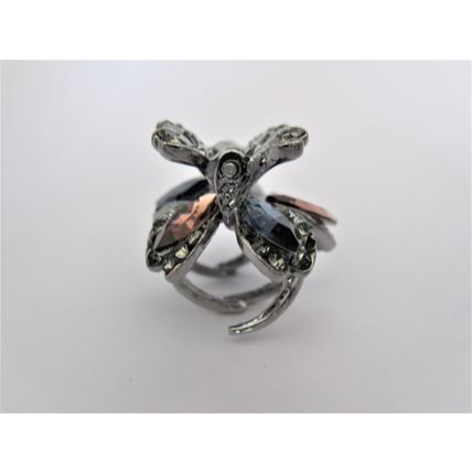 Small mini silver metal blue purple gray flower crystal hair claw clip