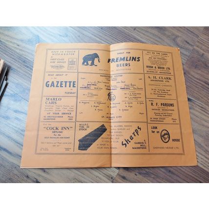 1962/63 Maidstone Utd vs St Albans City - Southern League ** FREE P&P **