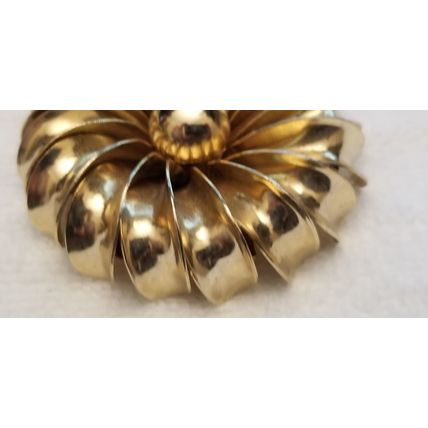 Vintage Gold Tone Brooch