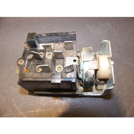 1966 CHRYSLER NEWPORT HEADLIGHT SWITCH OEM NEW YORKER 300 TOWN & COUNTRY