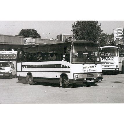 Black & White Photo of Highfield Coaches of Wigan - D734 TGG ex. Glen Coaches