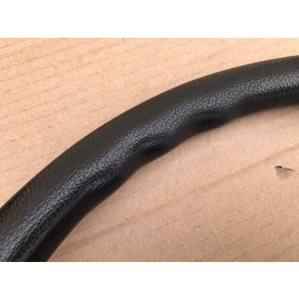 Ford Fiesta Mk2 Steering Wheel WITH centre cap - pictures in ad - 84FB3600DBW