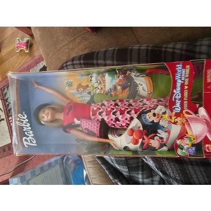 Barbie mickey disney