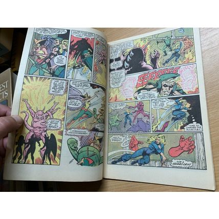 DC COMICS JUSTICE LEAGUE OF AMERICA #226 MAY 1984 (NM) COMIC (LL)