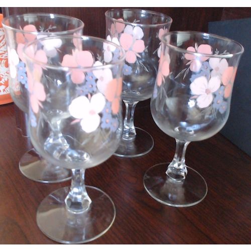 Vintage Galleria Stoneware Flower Floral Pink Gray Stemmed Glass