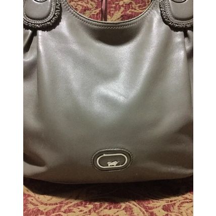A Very Beautiful Gray Leather Braun Buffel Handbag