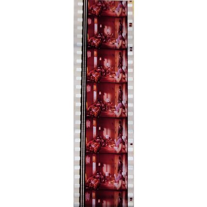 Pulp Fiction. Pk VXM - d080B. 1 STRIP OF 5 - 35MM FILM CELLS PK VXM
