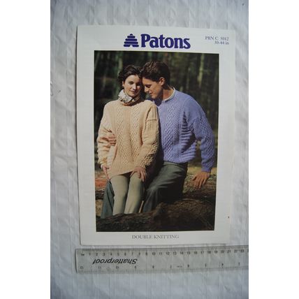 1993 Patons 5012 his & hers tunic & sweater, DK, 30-44 inch, 76-112 cm