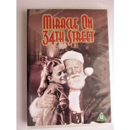 MIRACLE ON 34th STREET 1947 B & W.